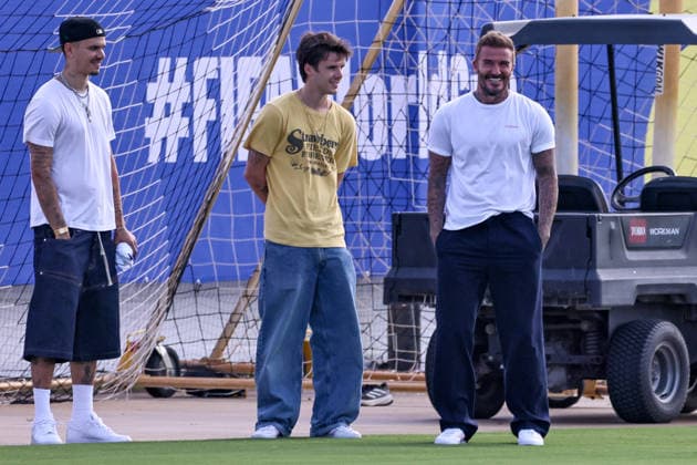 Football, 2026 FIFA World Cup, England national team, David Beckham and his sons attend training