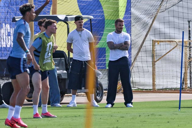 July 10, 2026, Fort Lauderdale, Florida, USA: England former professional footballer and the president and co-owner of Inter Miami CF, Sir David Beckham, Romeo and Cruz Beckham attend an England soccer team training session prior to a World Cup 26 Quarter-Final match between England and Norway. Soccer 2026: World Cup 26 - England Training.  - ZUMAa257 20260710_zsp_a257_079 Copyright: xChrisxArjoonx
