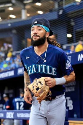 July 10, 2026, St. Petersburg, Florida, USA: Seattle Mariners shortstop J.P. Crawford (3) runs out to the field prior to an MLB, Baseball Herren, USA game against the Tampa Bay Rays on July 10, 2026 at Tropicana Field. The Rays beat the Mariners 7-2. St. Petersburg USA - ZUMAh180 20260710_zsp_h180_014 Copyright: xKimxHukarix