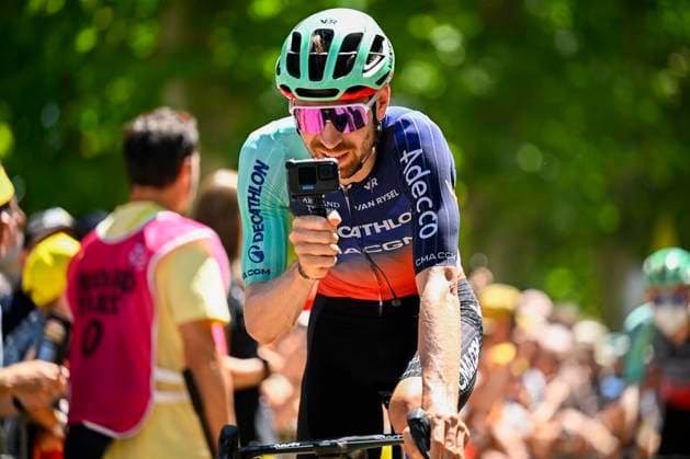 Tour de France 2026 Stage 8 BERGERAC, FRANCE - JULY 11 : Rider of Team Decathlon CMA CGM before the start of the race during stage 8 of the 113rd edition of Tour de France an UCI World Tour 2.UWT cycling road race stage for Men Elite of 182 km with start in Perigueux and finish in Bergerac on July 11, 2026 in Bergerac, France, 11 07 2026 Bergerac France  Copyright: xTomasxSiskx