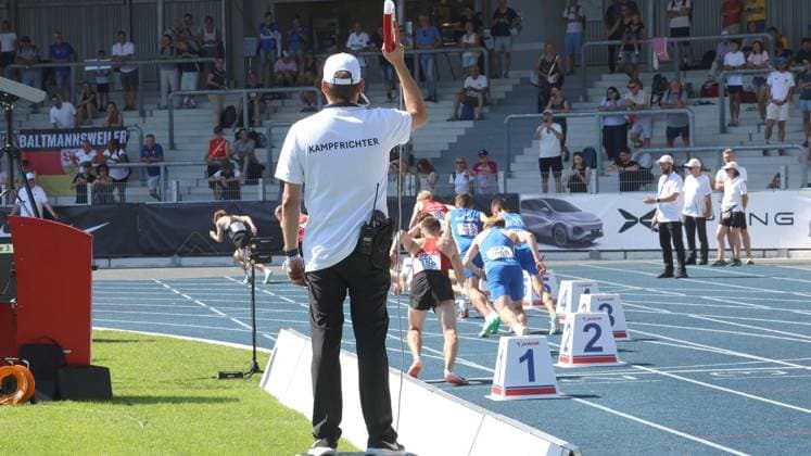 Leichtathletik Meisterschaft U16 U20 im Lohrheidestadion in Bochum Wattenscheid ** NUR FÜR REDAKTIONELLE ZWECKE ** EDITORIAL USE ONLY **<p>Leichtathletik Meisterschaft U16 U20 am Samstag den 11.Juli 2026 im Lohrheidestadion in Bochum Wattenscheid Foto : Frank Oppitz FUNKE Foto Services< p> Deutschland NRW Bochum Copyright: FrankxOppitz *** U16 and U20 Track and Field Championships at Lohrheidestadion in Bochum-Wattenscheid ** FOR EDITORIAL USE ONLY ** EDITORIAL USE ONLY ** p U16 and U20 Track and Field Championships on Saturday, July 11, 2026, at Lohrheidestadion in Bochum-Wattenscheid Photo by Frank Oppitz, FUNKE Photo Services p Sports, Germany, North Rhine-Westphalia, Bochum Copyright FrankxOppitz Copyright: FrankxOppitz doc86o3w7qh16pwxjlde2e ,EDITORIAL USE ONLY