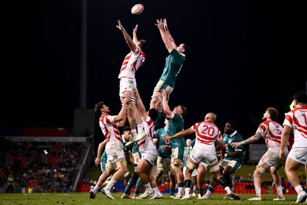 RUGBY JAPAN IRELAND, James Ryan of Ireland wins a line out ball over Michael Stolberg of Japan during the 2026 Nations Championship Rugby Test between Japan and Ireland at McDonald Jones Stadium in Newcastle, Saturday, July 11, 2026. ( NO ARCHIVING, EDITORIAL USE ONLY NEWCASTLE New South Wales Australia  Copyright: xDANxHIMBRECHTSx 20260711141389880049