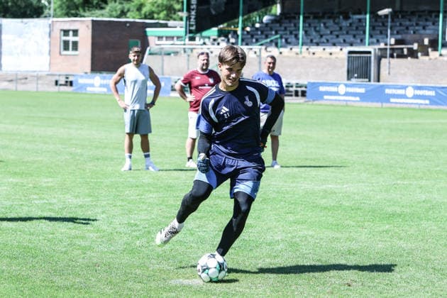 Fussball, 3.Liga Saison 2026 2027 Trainingslager MSV Duisburg Training 11.07.2026, Stadion de Wageningse Berg Laurenz Jennissen (MSV Duisburg, 21) Wageningen Stadion de Wageningse Berg Niederlande *** Sports, Soccer, 3rd Division, 2026–2027 Season, MSV Duisburg Training Camp, Training Session, July 11, 2026, Stadion de Wageningse Berg, Laurenz Jennissen, MSV Duisburg, 21 Wageningen, Stadion de Wageningse Berg, Netherlands