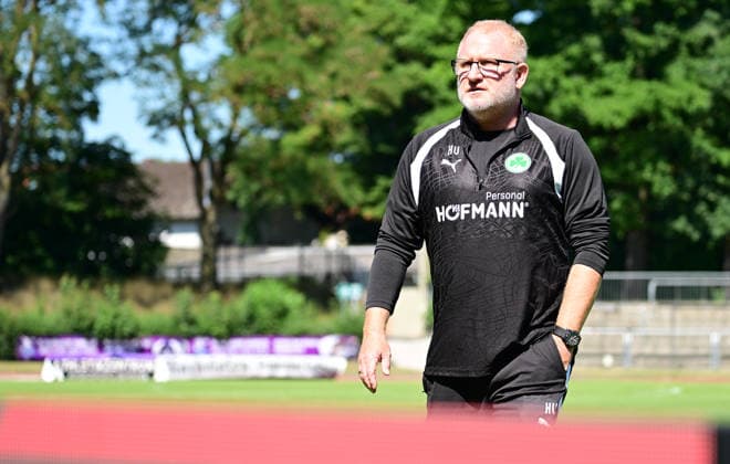 11.07.2026 - Fussball - Saison 2026 2027 - Testspiel Freundschaftsspiel - FC Eintracht Bamberg - SpVgg Greuther Fürth ( Kleeblatt ) - - Sportfoto Zink - xwoxzix - regulations prohibit any use of photographs as image sequences and or quasi-video - only for editorial use - Heiko Vogel ( Trainer SpVgg Greuther Fürth ) *** July 11, 2026 Soccer Season 2026–2027 Exhibition Match Friendly Match FC Eintracht Bamberg vs. SpVgg Greuther Fürth Kleeblatt Sports Photo by Zink xwoxzix; regulations prohibit any use of photographs as image sequences and or quasi-video; for editorial use only. Heiko Vogel, Coach SpVgg Greuther Fürth