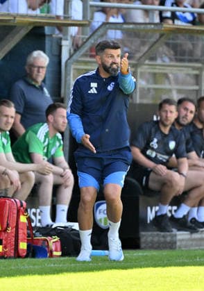 Trainer Miron Muslic (FC Schalke 04) 11.07.2026, Fussball 1. Bundesliga, Saison 2026 2027, Testspiel, Vorbereitungsspiel, FC Gütersloh - FC Schalke 04 Gütersloh Heidewaldstadion Nordrhein Westfalen Deutschland *** Coach Miron Muslic, FC Schalke 04, July 11, 2026, Soccer, Bundesliga 1, 2026–2027 Season, Friendly Match, Preseason Match, FC Gütersloh vs. FC Schalke 04, Gütersloh, Heidewaldstadion, North Rhine-Westphalia, Germany Team2
