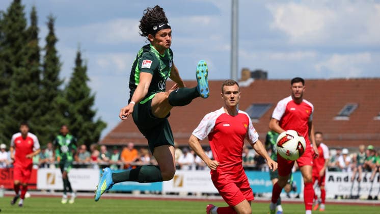 FSV Schöningen vs. VfL, Testspiel Schöningen, 11.07.2026, Fußball, Herren, Saison 2026 2027, Testspiel, FSV Schöningen vs. VfL Wolfsburg: Fabian Reese (VfL Wolfsburg) Deutschland *** FSV Schöningen vs. VfL, Friendly Match in Schöningen, July 11, 2026, Soccer, Men s, 2026–2027 Season, Friendly Match, FSV Schöningen vs. VfL Wolfsburg, Fabian Reese, VfL Wolfsburg, Germany