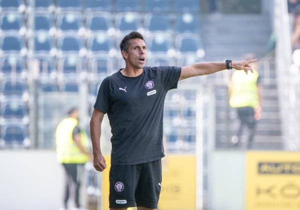 Fußball, Herren, Saison 2026 2027, Testspiel, SV Babelsberg 03 - FC St. Pauli, Trainer Marcel Rapp (FC St. Pauli), 11.07. 2026, *** Soccer, Men s, 2026–2027 Season, Friendly Match, SV Babelsberg 03 vs. FC St. Pauli, Coach Marcel Rapp (FC St. Pauli), July 11, 2026, Copyright: xMatthiasxKochx