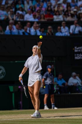 Tennis - Wimbledon Championship 2026 - Day 13 LONDON, ENGLAND - Saturday, July 11, 2026: Karolina Muchova (CZE) during the Ladies Singles Final match on Day Thirteen of The Championships Wimbledon 2026 at the All England Lawn Tennis and Croquet Club. (Photo by Kirsten Holst Propaganda) LONDON All England Lawn Tennis and Croq GREATER LONDON ENGLAND  Copyright: xKirstenxHolstx 2026-07-11-021-Wimbledon_Day_13