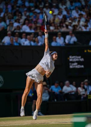 Tennis - Wimbledon Championship 2026 - Day 13 LONDON, ENGLAND - Saturday, July 11, 2026: Karolina Muchova (CZE) during the Ladies Singles Final match on Day Thirteen of The Championships Wimbledon 2026 at the All England Lawn Tennis and Croquet Club. (Photo by Kirsten Holst Propaganda) LONDON All England Lawn Tennis and Croq GREATER LONDON ENGLAND  Copyright: xKirstenxHolstx 2026-07-11-031-Wimbledon_Day_13