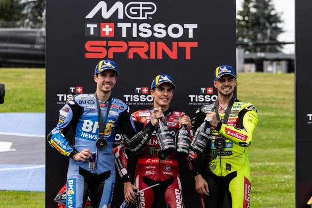 GER, Großer Preis von Deutschland, MotoGP. 11. Lauf, FIM Motorrad-Weltmeisterschaft. 11.07.2026, Sachsenring, Hohenstein-Ernstthal, GER, Großer Preis von Deutschland, MotoGP. 11. Lauf, FIM Motorrad-Weltmeisterschaft. Sprint Podium: Sprintsieger 93, Marc Marquez, Ducati Lenovo Team, 2. Platz 73, Alex Marquez, BK8 Gresini Racing MotoGP, 3. Platz 49, Fabio Di Giannantonio, Pertamina Enduro VR46 Racing Team Â Foto: Alexander Trienitz Hohenstein-Ernstthal Sachsenring Sachsen Deutschland *** GER, German Grand Prix, MotoGP Round 11, FIM Motorcycle World Championship, July 11, 2026, Sachsenring, Hohenstein Ernstthal, GER, German Grand Prix, MotoGP Round 11, FIM Motorcycle World Championship Sprint Podium Sprint Winner 93, Marc Marquez, Ducati Lenovo Team, 2nd Place 73, Alex Marquez, BK8 Gresini Racing MotoGP, 3rd place 49, Fabio Di Giannantonio, Pertamina Enduro VR46 Racing Team. Photo by Alexander Trienitz, Hohenstein Ernstthal, Sachsenring, Saxony, Germany