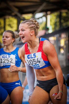 85. Deutsche Meisterschaften U20; Bochum, 11.07.2026 Sophie Ritter (Werdener Turnerbund) freut sich über den dritten Platz über 100m und eine neue Bestzeit; 85. Deutsche Meisterschaften U20 am 11.07.2026 im Lohrheidestadion, Bochum (Nordrhein-Westfalen) *** 85th German U20 Championships in Bochum, July 11, 2026: Sophie Ritter of the Werdener Turnerbund celebrates her third-place finish in the 100m and a new personal best at the 85th German U20 Championships on July 11, 2026, at Lohrheidestadion, Bochum, North Rhine-Westphalia Copyright: xBEAUTIFULxSPORTS B.Hoffmannx