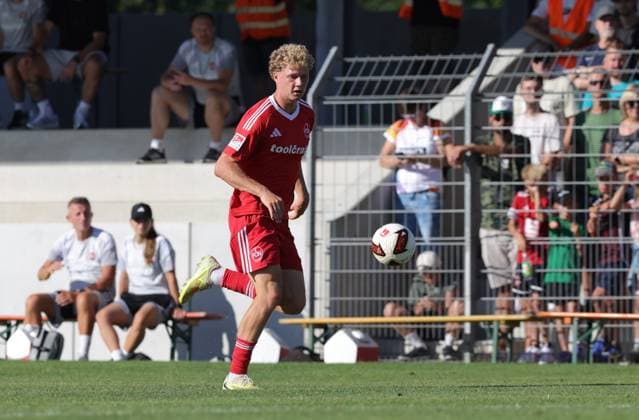 11.07.2026 - Fussball - Saison 2026 2027 - Testspiel Freundschaftsspiel Vorbereitungsspiel: SpVgg Ansbach 09 - 1. FC Nürnberg Nuernberg FCN ( Club ) - Sportfoto Zink DaMa - xdaxmax - Piet Scobel (19, 1. FC Nürnberg FCN ) *** July 11, 2026 Soccer Season 2026–2027 Exhibition Match Friendly Match Preseason Match SpVgg Ansbach 09 vs. 1 FC Nürnberg Nuremberg FCN Club Sports Photo Zink DaMa xdaxmax Piet Scobel 19, 1 FC Nürnberg FCN