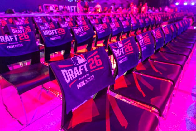 Rally towels mark chairs for the audience before the first round of the MLB, Baseball Herren, USA baseball draft, Saturday, July 11, 2026, in Philadelphia, Pennsylvania.  PHI20260711001 LaurencexKesterson