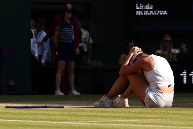 Linda Noskova celebrates victory in the Ladies Singles final Wimbledon Tennis Championships, Day 13, The All England Lawn Tennis and Croquet Club, London, UK - 11 Jul 2026London The All England Lawn Tennis and United Kingdom  Copyright: xEllaxLing Shutterstockx 16981031bz