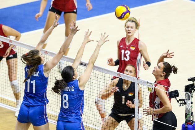 Serbia v Germany - Women s Volleyball Nations League BELGRADE, SERBIA - JULY 11: H. Kurtagic (11) of Serbia in action against E. Weske (13) of Germany during the 2026 FIVB Volleyball Women s Nations League match between the Serbia and Germany in Belgrade, Serbia, on July 11, 2026. Filip Stevanovic Anadolu Belgrade Serbia. Editorial use only. Please get in touch for any other usage.  Copyright: x2026xAnadoluxFilipxStevanovicx
