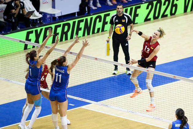 Serbia v Germany - Women s Volleyball Nations League BELGRADE, SERBIA - JULY 11: H. Kurtagic (11) of Serbia in action against E. Weske (13) of Germany during the 2026 FIVB Volleyball Women s Nations League match between the Serbia and Germany in Belgrade, Serbia, on July 11, 2026. Filip Stevanovic Anadolu Belgrade Serbia. Editorial use only. Please get in touch for any other usage.  Copyright: x2026xAnadoluxFilipxStevanovicx