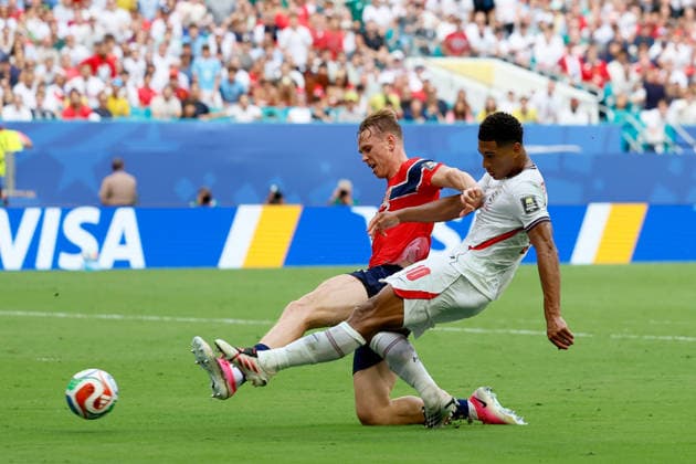 Norway v England: Quarter Final - FIFA World Cup, WM, Weltmeisterschaft, Fussball 2026 Jude Bellingham of England scores equalizing goal during the FIFA World Cup 2026 Quarter Final match between Norway and England at Miami Stadium on July 11, 2026 in Miami Gardens, United States. Miami Gardens Miami Stadium FL United States Copyright: xAllstarxPicturexLibraryxLtdx