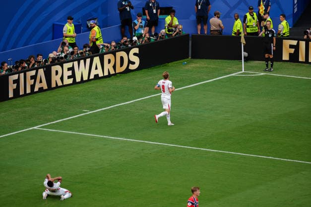 2026 FIFA World Cup, WM, Weltmeisterschaft, Fussball Quarter Final England v Norway Miami Stadium, Miami 11.07.2026 Harry Kane of England scores but is ruled offside 2026 FIFA World Cup Quarter Final England v Norway Miami Stadium, Miami 11.07.2026 Photograph By Marc Aspland The Times  Copyright: xMarcxAsplandx NINTCHDBPICT001094784283