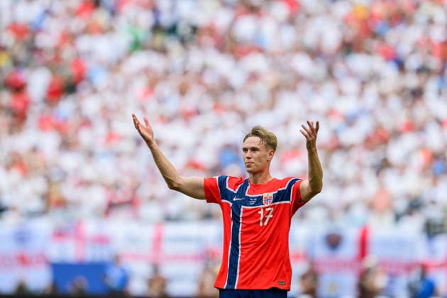 260711 Torbjorn Lysaker Heggem of Norway celebrates the later disallowed 2-1 goal during the FIFA World Cup, WM, Weltmeisterschaft, Fussball 2026 quarter-final football match between Norway and England on July 11, 2026 in Miami. Photo: Vegard Grott BILDBYRAN kod VG VG0992 bbeng fotboll football soccer fotball vm fotbolls-vm fotball-vm fotbolls-vm 2026 fifa world cup 2026 kvartfinale kvartsfinal quarterfinal quarter-final england norge norway jubel *** July 11, 2026: Torbjorn Lysaker Heggem of Norway celebrates the goal that was later disallowed, making the score 2–1, during the 2026 FIFA World Cup quarterfinal soccer match between Norway and England on July 11, 2026 in Miami. Photo by Vegard Grott, BILDBYRAN. Code: VG VG0992 bbeng soccer football fotball World Cup soccer World Cup fotball World Cup soccer World Cup 2026 FIFA World Cup 2026 quarterfinal quarterfinals quarterfinal quarter final England Norway celebration  Copyright: VEGARDxGRoTT BB260711VG060