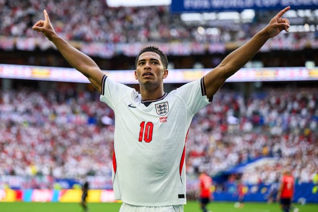 260711 Jude Bellingham of England celebrates after scoring 1-2 during the FIFA World Cup, WM, Weltmeisterschaft, Fussball 2026 quarter-final football match between Norway and England on July 11, 2026 in Miami. Photo: Jon Olav Nesvold BILDBYRAN COP 217 VG0992 bbeng fotboll football soccer fotball vm fotbolls-vm fotball-vm fotbolls-vm 2026 fifa world cup 2026 kvartfinale kvartsfinal quarterfinal quarter-final england norge norway jubel *** July 11, 2026: Jude Bellingham of England celebrates after scoring the 1-2 goal during the 2026 FIFA World Cup quarterfinal soccer match between Norway and England on July 11, 2026 in Miami. Photo by Jon Olav Nesvold. BILDBYRAN COP 217 VG0992 bbeng soccer football fotball World Cup soccer World Cup 2026 FIFA World Cup 2026 quarterfinal quarterfinal quarter final England Norway celebration  Copyright: JONxOLAVxNESVOLD BB260711JE114