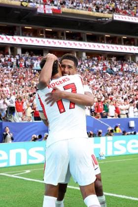 Jude Bellingham celebrates scoring for England with Morgan Rogers England v Norway, 2026 FIFA World Cup, WM, Weltmeisterschaft, Fussball Quarter-final, Football, Miami Stadium, Miami, Florida, USA - 11 Jul 2026Miami Miami Stadium Florida (FL) United States of America  Copyright: xMichaelxZemanek Shutterstockx 16986212cv