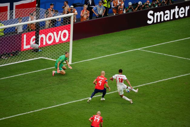 2026 FIFA World Cup, WM, Weltmeisterschaft, Fussball Quarter Final England v Norway Miami Stadium, Miami 11.07.2026 Jude Bellingham of England scores and celebrates 2-1 2026 FIFA World Cup Quarter Final England v Norway Miami Stadium, Miami 11.07.2026 Photograph By Marc Aspland The Times  Copyright: xMarcxAsplandx NINTCHDBPICT001094795877