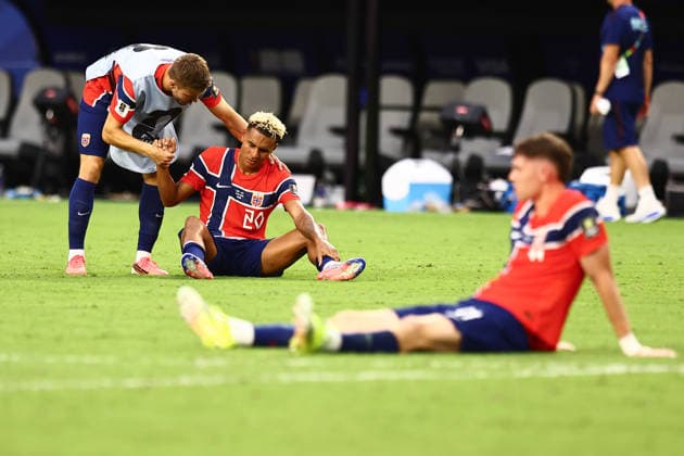 Norway players dejected at full time England v Norway, 2026 FIFA World Cup, WM, Weltmeisterschaft, Fussball Quarter-final, Football, Miami Stadium, Miami, Florida, USA - 11 Jul 2026Miami Miami Stadium Florida (FL) United States of America  Copyright: xMichaelxZemanek Shutterstockx 16986212dy