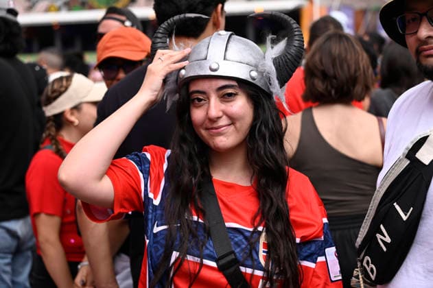 Norway v England FIFA Fan Festival - FIFA World Cup, WM, Weltmeisterschaft, Fussball 2026 A Norway football fan watches the FIFA World Cup 2026 quarter-final match between England and Norway on a giant screen at the FIFA World Cup Fan Festival in Mexico City on July 11, 2026, in Mexico City, Mexico. (Photo by Carlos Tischler Eyepix Group) Copyright: xCarlosxTischler EyepixxGroupx CT_11072026_192725