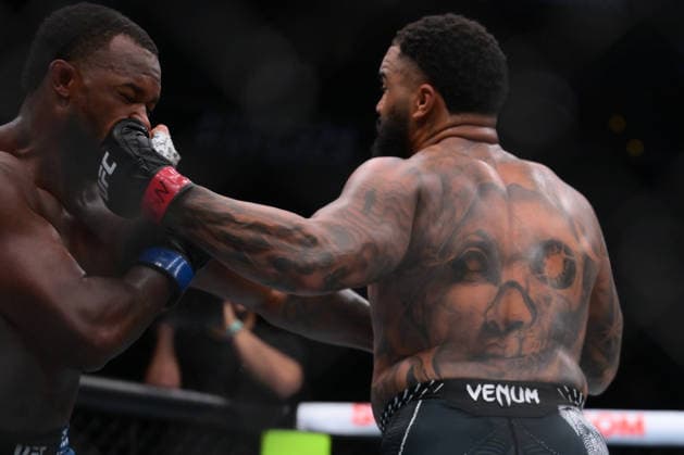 July 11, 2026, Las Vegas, Nevada, USA: GABLE STEVESON defeated ELISHA ELLISON by TKO (strikes) at 2:32 of Round 1.during UFC 329 at the T-Mobile Arena in Las Vegas. Las Vegas USA - ZUMAo117 20260711_zsp_o117_057 Copyright: xMikaelxOnax