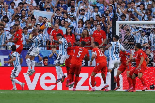 FIFA World Cup, WM, Weltmeisterschaft, Fussball 2026 quarterfinals - Argentina vs Switzerland Alexis Mac Allister of Argentina (2-L) scores the 1-0 goal during the FIFA World Cup 2026 quarterfinals match Argentina vs Switzerland, in Kansas City, Missouri, USA, 11 July 2026. KANSAS CITY United States  Copyright: xCHRISTOPHERxNEUNDORFx