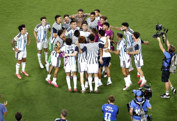 FIFA World Cup, WM, Weltmeisterschaft, Fussball 2026 quarterfinals - Argentina vs Switzerland Players of Argentina celebrate after winning the FIFA World Cup 2026 quarterfinals match Argentina vs Switzerland, in Kansas City, USA, 11 July 2026. KANSAS CITY United States  Copyright: xWILLxOLIVERx