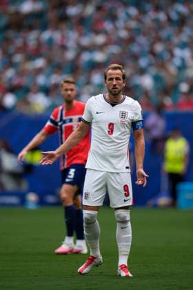 July 11, 2026, Miami Gardens, Florida, USA: Forward Harry Kane (9) of England during the quarterfinal match between England and Norway at Miami Stadium. England defeated Norway 2-1. World Cup 2026: Quarterfinal: England 2 : 1 Norway  - ZUMAd212 20260711_zsp_d212_010 Copyright: xRichardxDolex