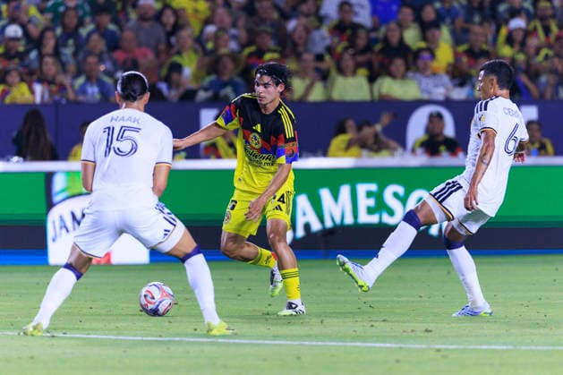 July 11, 2026, Carson, California, USA: Justin Haak 15 and Edwin Cerrillo 6 of the LA Galaxy defend against Dagoberto Espinoza 34 of Club America during their International Friendly, Länderspiel, Nationalmannschaft game on Saturday July 11, 2026 at the Dignity Health Sports Park Stadium in Carson, California. Galaxy defeat America, 1-0. ARIANA RUIZ PI LA Galaxy Vs. Club America  - ZUMAp124 20260711_zaa_p124_030 Copyright: xArianaxRuizx