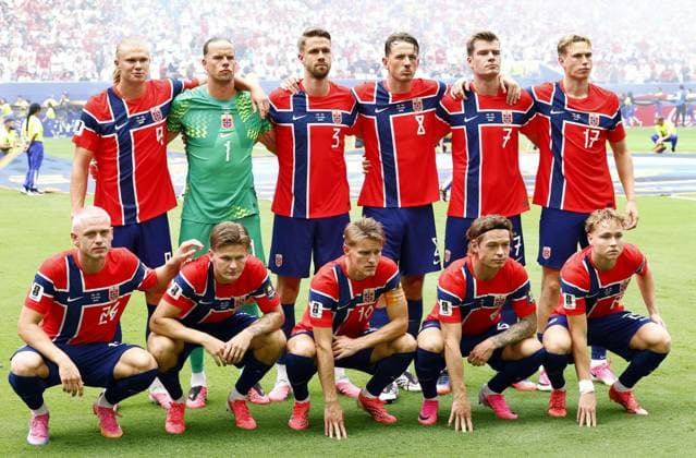 Football: 2026 World Cup Norway s starting XI pose for a team photo ahead of a World Cup quarterfinal football match against England at Miami Stadium in Miami Gardens, Florida, on July 11, 2026.  A14AA0005622631P