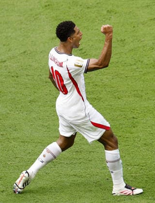 Football: 2026 World Cup England s Jude Bellingham reacts after scoring the team s first goal in first-half injury time in a World Cup quarterfinal football match against Norway at Miami Stadium in Miami Gardens, Florida, on July 11, 2026.  A14AA0005622660P