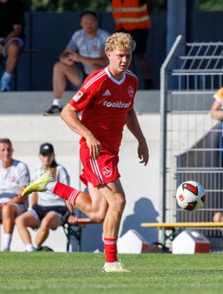 11.07.2026 - Fussball - Saison 2026 2027 - Testspiel Freundschaftsspiel Vorbereitungsspiel: SpVgg Ansbach 09 - 1. FC Nürnberg Nuernberg FCN ( Club ) - Sportfoto Zink DaMa - xdaxmax - Piet Scobel (19, 1. FC Nürnberg FCN ) *** July 11, 2026 Soccer Season 2026–2027 Exhibition Match Friendly Match Preseason Match SpVgg Ansbach 09 vs. 1 FC Nürnberg Nuremberg FCN Club Sports Photo Zink DaMa xdaxmax Piet Scobel 19, 1 FC Nürnberg FCN