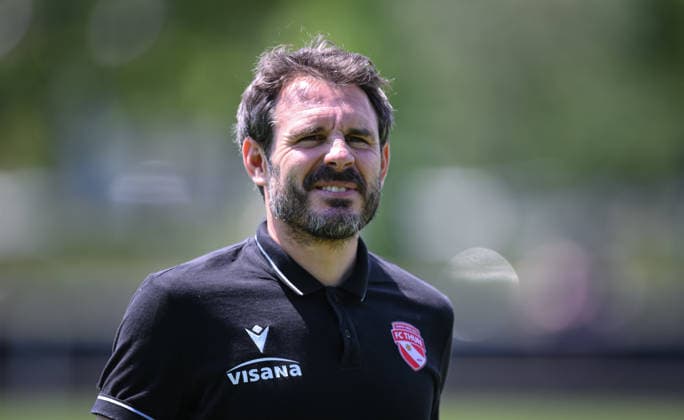 Fussball 1. Bundesliga 2026 2027 Testspiel 11.07.2026 SV Elversberg - FC Thun Trainer Gian - Luca Privitelli (FC Thun) *** Soccer, Bundesliga 1, 2026–2027, Friendly Match, July 11, 2026, SV Elversberg vs. FC Thun, Coach Gian Luca Privitelli, FC Thun