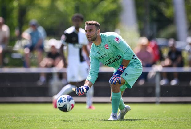 Fussball 1. Bundesliga 2026 2027 Testspiel 11.07.2026 SV Elversberg - FC Thun Torwart Niklas Steffen (FC Thun) *** Soccer, Bundesliga 1, 2026–2027, Friendly Match, July 11, 2026, SV Elversberg vs. FC Thun, Goalie Niklas Steffen, FC Thun