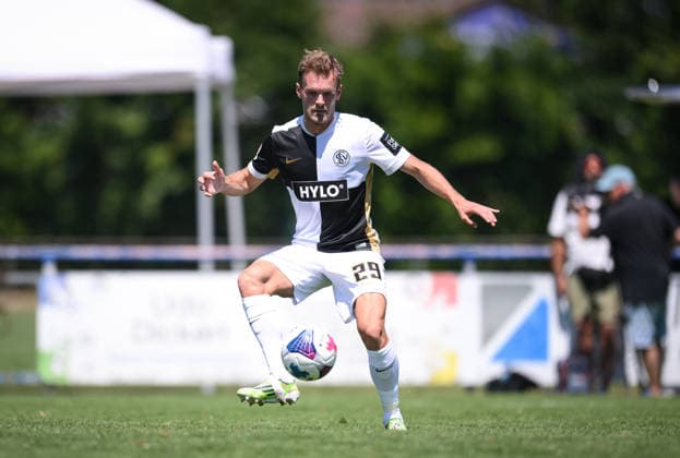Fussball 1. Bundesliga 2026 2027 Testspiel 11.07.2026 SV Elversberg - FC Thun Tom Zimmerschied (SV Elversberg) *** Soccer, Bundesliga 1, 2026–2027, Friendly Match, July 11, 2026, SV Elversberg vs. FC Thun, Tom Zimmerschied, SV Elversberg