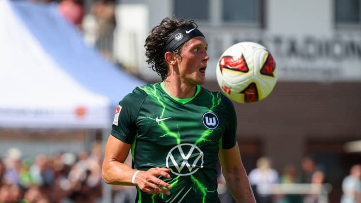 FSV Schöningen vs. VfL, Testspiel Schöningen, 11.07.2026, Fußball, Herren, Saison 2026 2027, Testspiel, FSV Schöningen vs. VfL Wolfsburg: Fabian Reese (VfL Wolfsburg) Deutschland *** FSV Schöningen vs. VfL, Friendly Match in Schöningen, July 11, 2026, Soccer, Men s, 2026–2027 Season, Friendly Match, FSV Schöningen vs. VfL Wolfsburg, Fabian Reese, VfL Wolfsburg, Germany