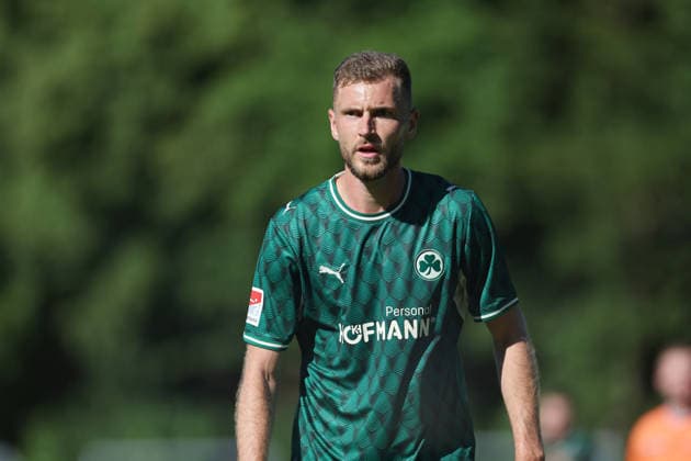 Dennis Srbeny , Freundschaftsspiel , FC Eintracht Bamberg 2010-SpVgg Greuther Fürth , , Fußball , 2.Bundesliga in dem Fuchs-Park-Stadion in Bamberg , Bayern , Deutschland . Juli 11 , 2026 . Photo by: Davide Elias IPA Photo Pressefoto DENL Copyright: xDavidexEliasx