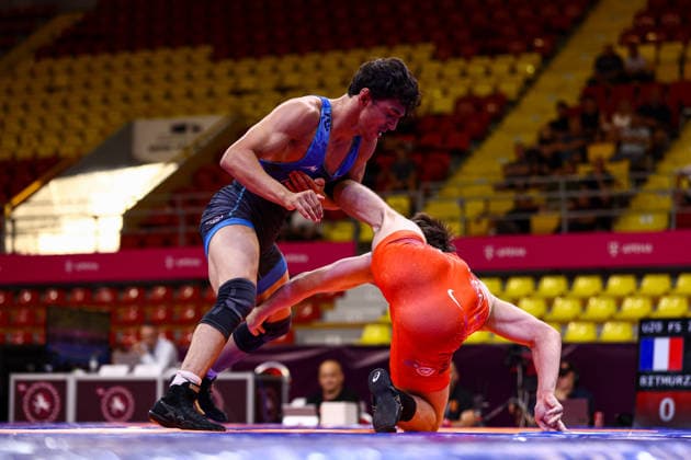 U20 European Championships 70kg FS - Haji Karimov (AZE) df. Bayssangour Bitmurzaev (FRA) *** U20 European Championships, 70 kg Freestyle: Haji Karimov (AZE) def. Bayssangour Bitmurzaev (FRA) Copyright: xJakexKirkmanx xUnitedxWorldxWresx Jake Kirkman United World Wres
