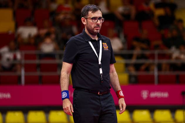 U20 European Championships Referee - Carlos *** U20 European Championships Referee Carlos Copyright: xJakexKirkmanx xUnitedxWorldxWrestlingx Jake Kirkman United World Wrestling