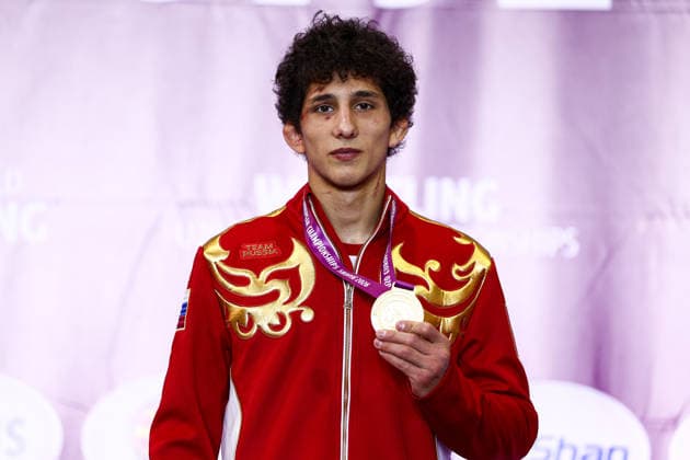 U20 European Championships Podium 57kg FS - Gold: Magomed Saliakh Ozdamirov (RUS) *** U20 European Championships Podium, 57 kg Freestyle: Gold – Magomed Saliakh Ozdamirov (RUS) Copyright: xJakexKirkmanx xUnitedxWorldxWrestlingx Jake Kirkman United World Wrestling