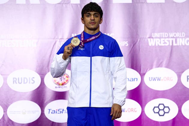 U20 European Championships Podium 70kg FS - Gold: Haji Karimov (AZE) *** U20 European Championships, 70kg Freestyle, Gold Medal: Haji Karimov (AZE) Copyright: xJakexKirkmanx xUnitedxWorldxWresx Jake Kirkman United World Wres