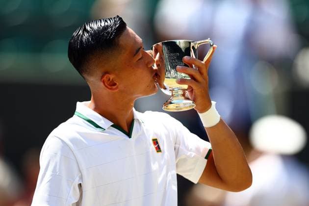 Tokito Oda celebrates victory in the Gentlemen s Wheelchair Singles Final Wimbledon Tennis Championships, Day 14, The All England Lawn Tennis and Croquet Club, London, UK - 12 Jul 2026London The All England Lawn Tennis and United Kingdom  Copyright: xJamesxMarsh Shutterstockx 16981035t