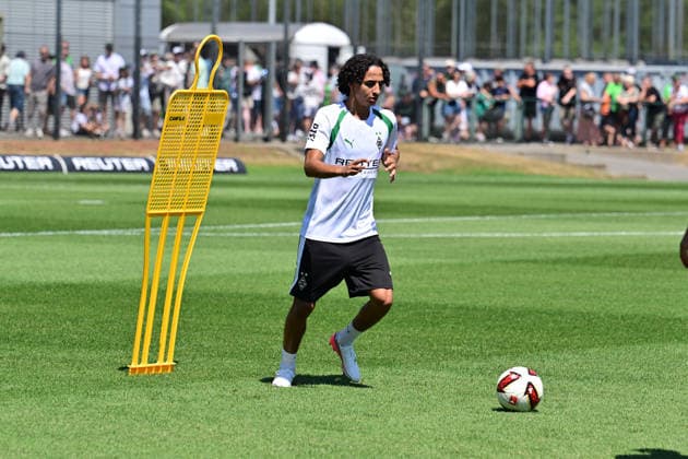 12.07.2026; Moenchengladbach; Fussball, Herren, Saison 2026 2027, Trainingsauftakt Borussia Moenchengladbach Wael Mohya (Gladbach) DFL regulations prohibit any use of photographs as image sequences and or quasi-video. ista-Borussia-Park NRW Deutschland *** July 12, 2026, Mönchengladbach, Soccer, Men s, 2026–2027 Season, Start of Training, Borussia Mönchengladbach, Wael Mohya, Gladbach. DFL regulations prohibit any use of photographs as image sequences and or quasi-video content at Borussia Park, NRW, Germany.