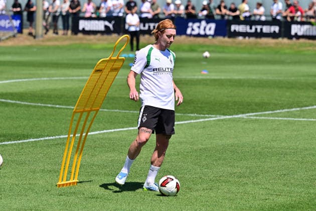 12.07.2026; Moenchengladbach; Fussball, Herren, Saison 2026 2027, Trainingsauftakt Borussia Moenchengladbach Neuzugang Yukhym Konoplia (Gladbach) DFL regulations prohibit any use of photographs as image sequences and or quasi-video. ista-Borussia-Park NRW Deutschland *** July 12, 2026, Mönchengladbach Soccer, Men s, 2026–2027 Season, Start of Training: Borussia Mönchengladbach New Signing Yukhym Konoplia, Gladbach. DFL regulations prohibit any use of photographs as image sequences and or quasi-video content at Borussia Park, NRW, Germany