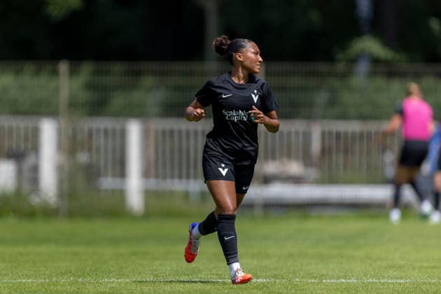 GER, Jena, Fussball, Frauenfussball, Testspiel, FC Carl-Zeiss Jena vs. Viktoria Berlin im Bild v.l.: Vanessa Fuerst (Viktoria Berlin 06), 12.07.2026, Ernst-Abbe Sportfeld Jena DFB REGULATIONS PROHIBIT ANY USE OF PHOTOGRAPHS AS IMAGE SEQUENCES AND OR QUASI-VIDEO, *** GER, Jena, Soccer, Women s Soccer, Friendly Match, FC Carl Zeiss Jena vs. Viktoria Berlin (pictured, from left: Vanessa Fuerst, Viktoria Berlin 06), July 12, 2026, Ernst Abbe Sportfeld, Jena. DFB regulations prohibit any use of photographs as image sequences and or quasi-video, Copyright: HMBxMedia PaulxFritz