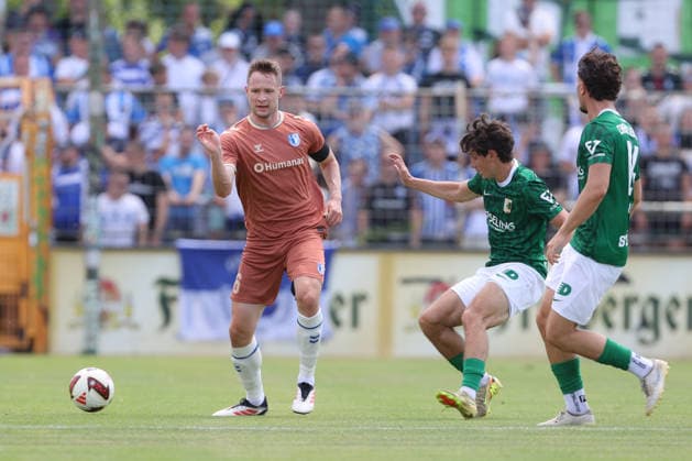 12.07.2026, xtgx, Fussball Testspiel, BSG Chemie Leipzig - 1. FC Magdeburg emspor, v.l. Paul Jaeckel (Magdeburg, 6) (DFL DFB REGULATIONS PROHIBIT ANY USE OF PHOTOGRAPHS as IMAGE SEQUENCES and or QUASI-VIDEO) Leipzig *** July 12, 2026, xtgx, soccer exhibition match, BSG Chemie Leipzig vs. FC Magdeburg emspor, from left: Paul Jaeckel (Magdeburg), 6 DFL DFB REGULATIONS PROHIBIT ANY USE OF PHOTOGRAPHS as IMAGE SEQUENCES and or QUASI-VIDEO Leipzig